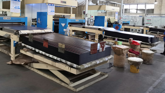 ABOUT US(图2) ABOUT US(图2)