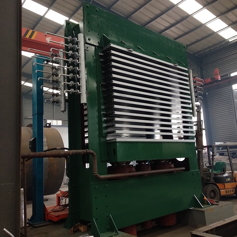 Станок для горячего прессования фанеры грузоподъемностью 500 тонн