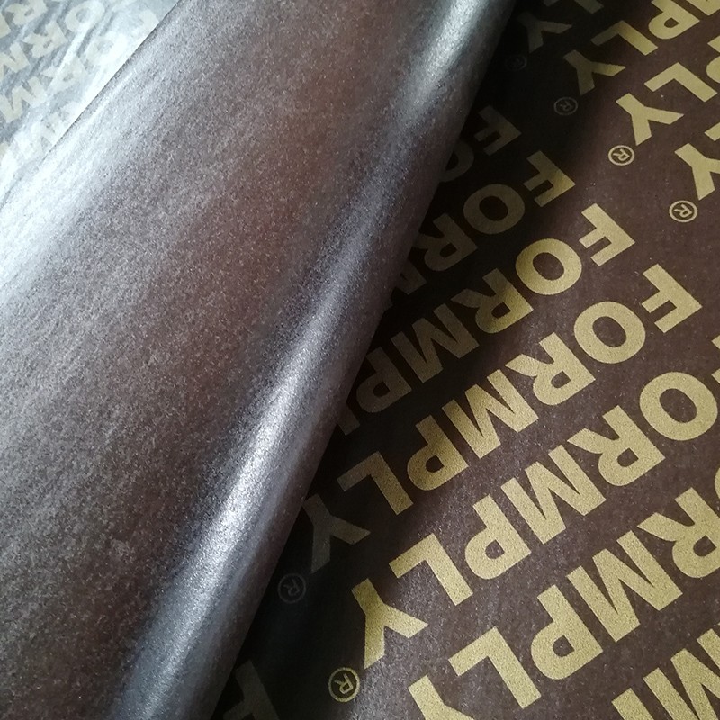 поверхностная пленка из фенольной смолы